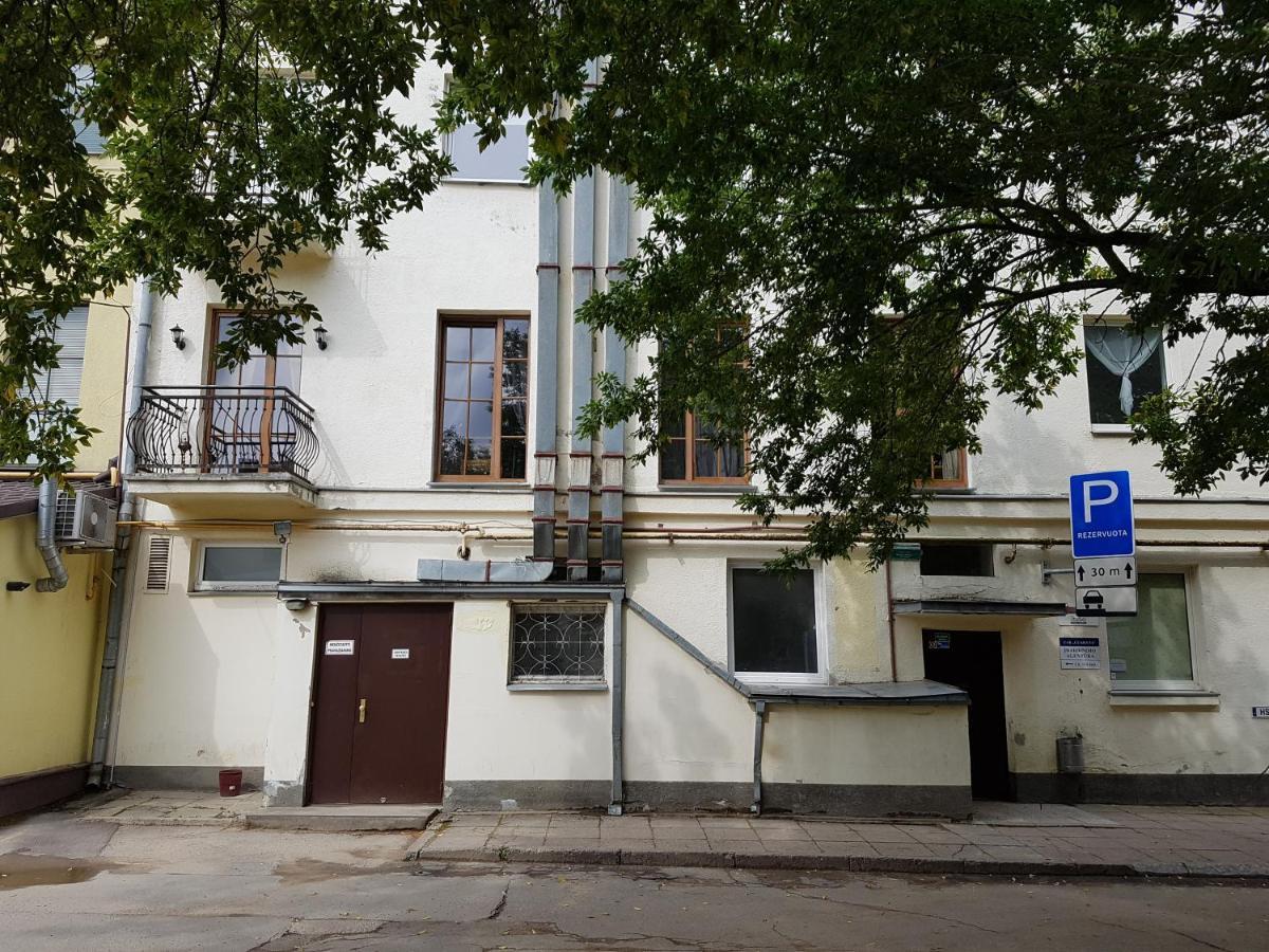 Barrister'S Apartments With Fireplace Šiauliai Dış mekan fotoğraf